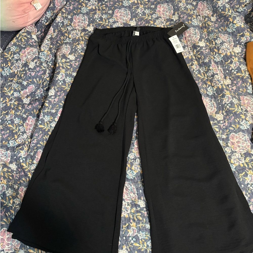 Black Wide-Leg Pants